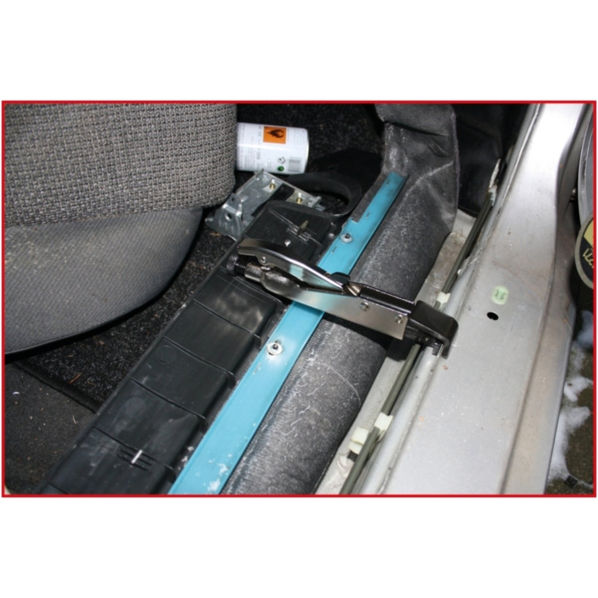 FOT_ANW_ALG_AUTO_115_1084_AW2_SALL_AING_V1