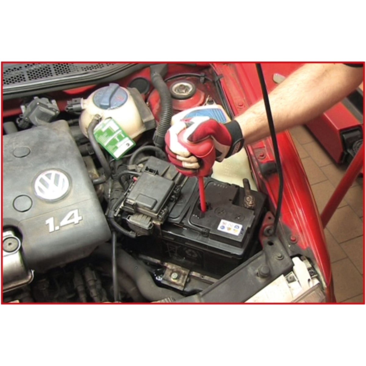 FOT_ANW_ALG_AUTO_160_0738_AW2_SALL_AING_V1