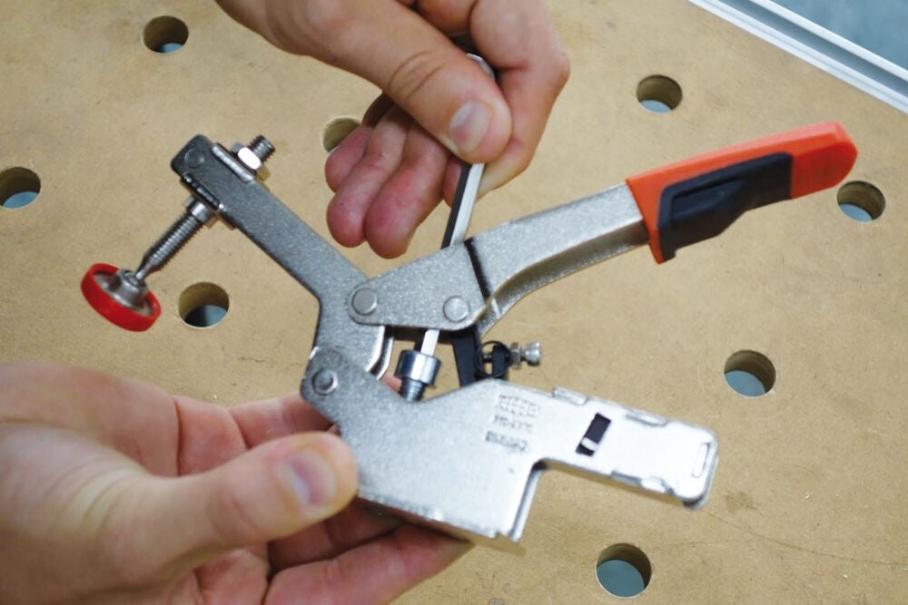 stc-set-t20_work_assembly_01