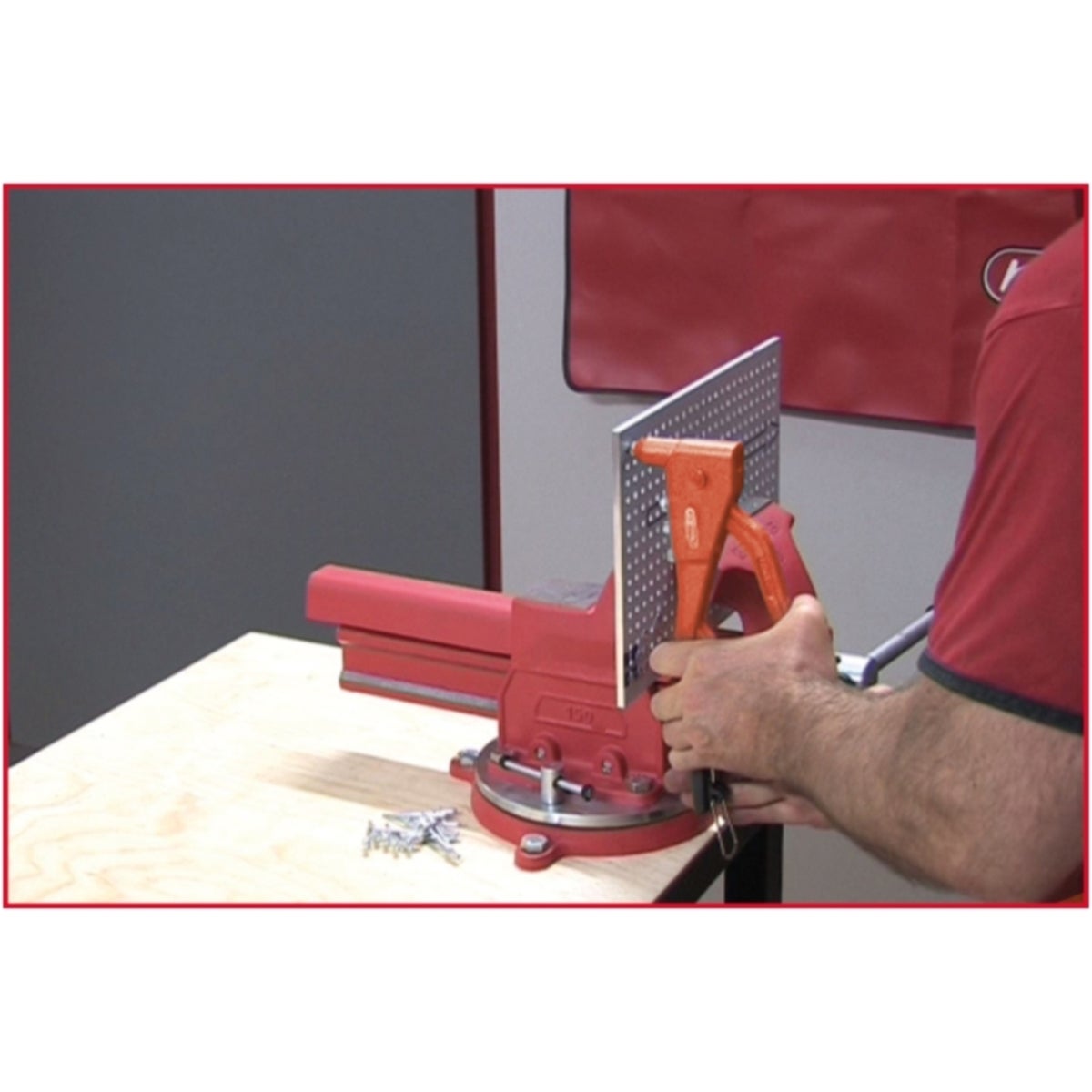 FOT_ANW_ALG_AUTO_150_9510_AW1_SALL_AING_V1