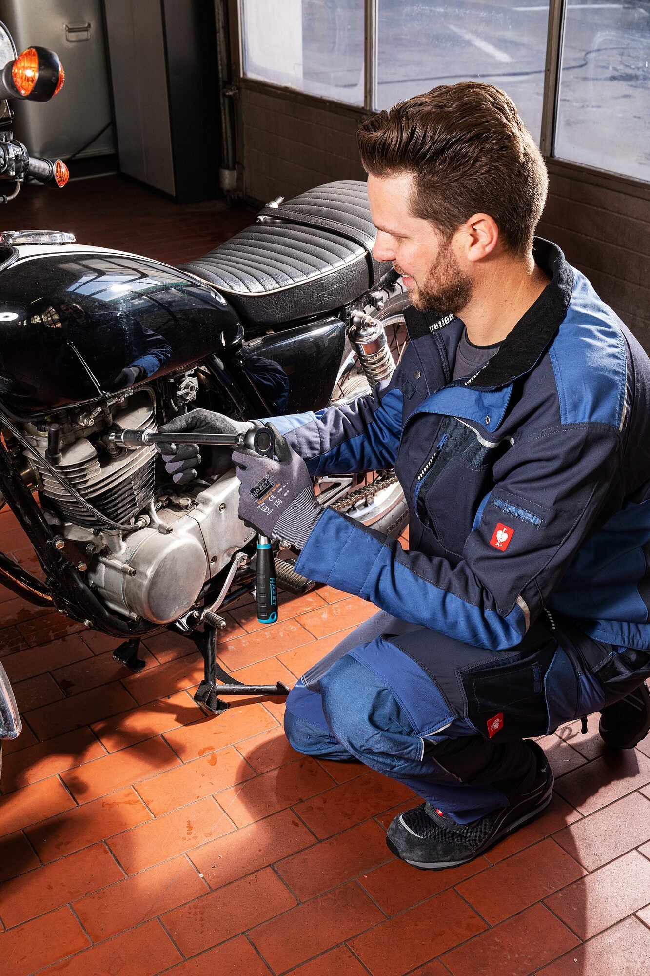 900kf_anwendung_motorrad_2