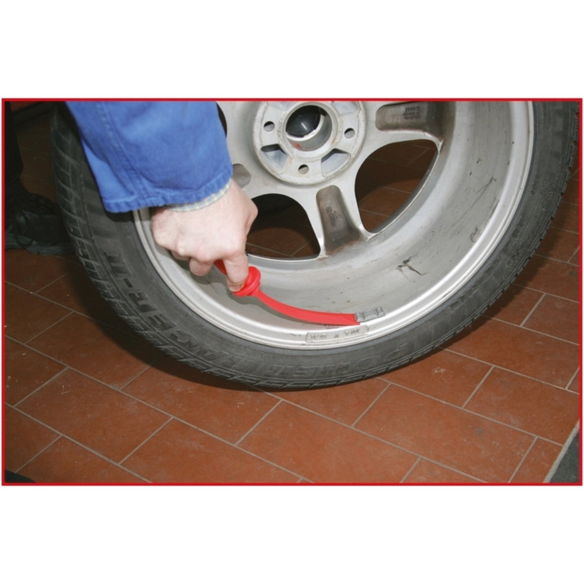 FOT_ANW_ALG_AUTO_911_813X_0-4__AW1_SALL_AING_V1