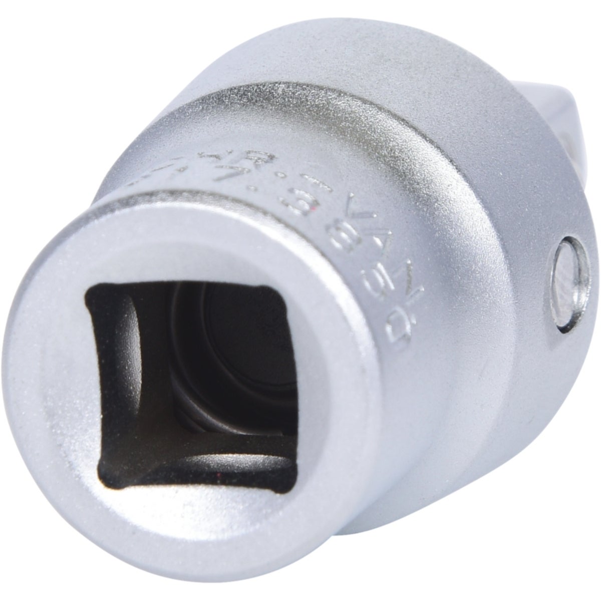 FOT_PRO_VAR_917_3850_2_SALL_AING_V1