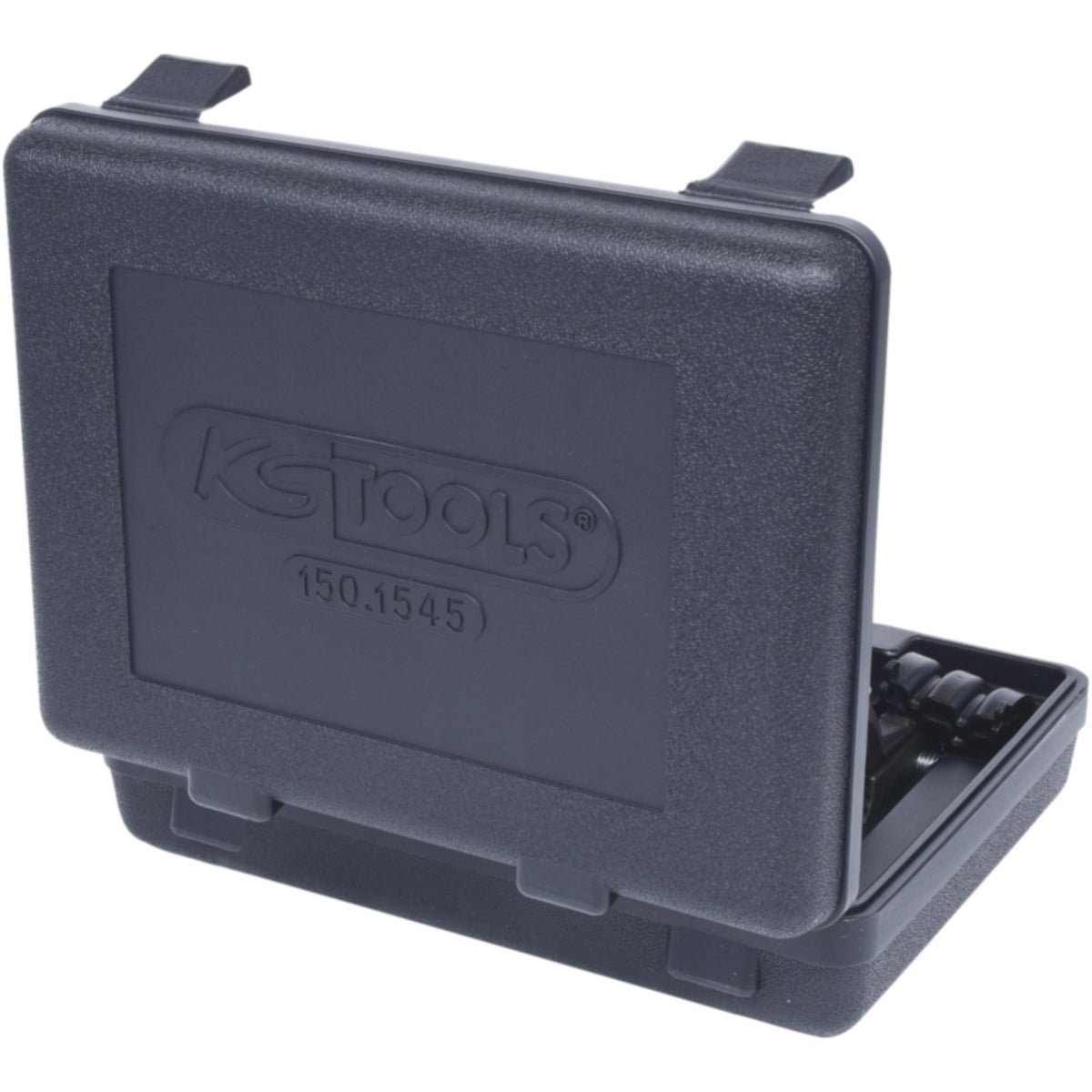 FOT_PRO_VAR_150_1545_2_SALL_AING_V1