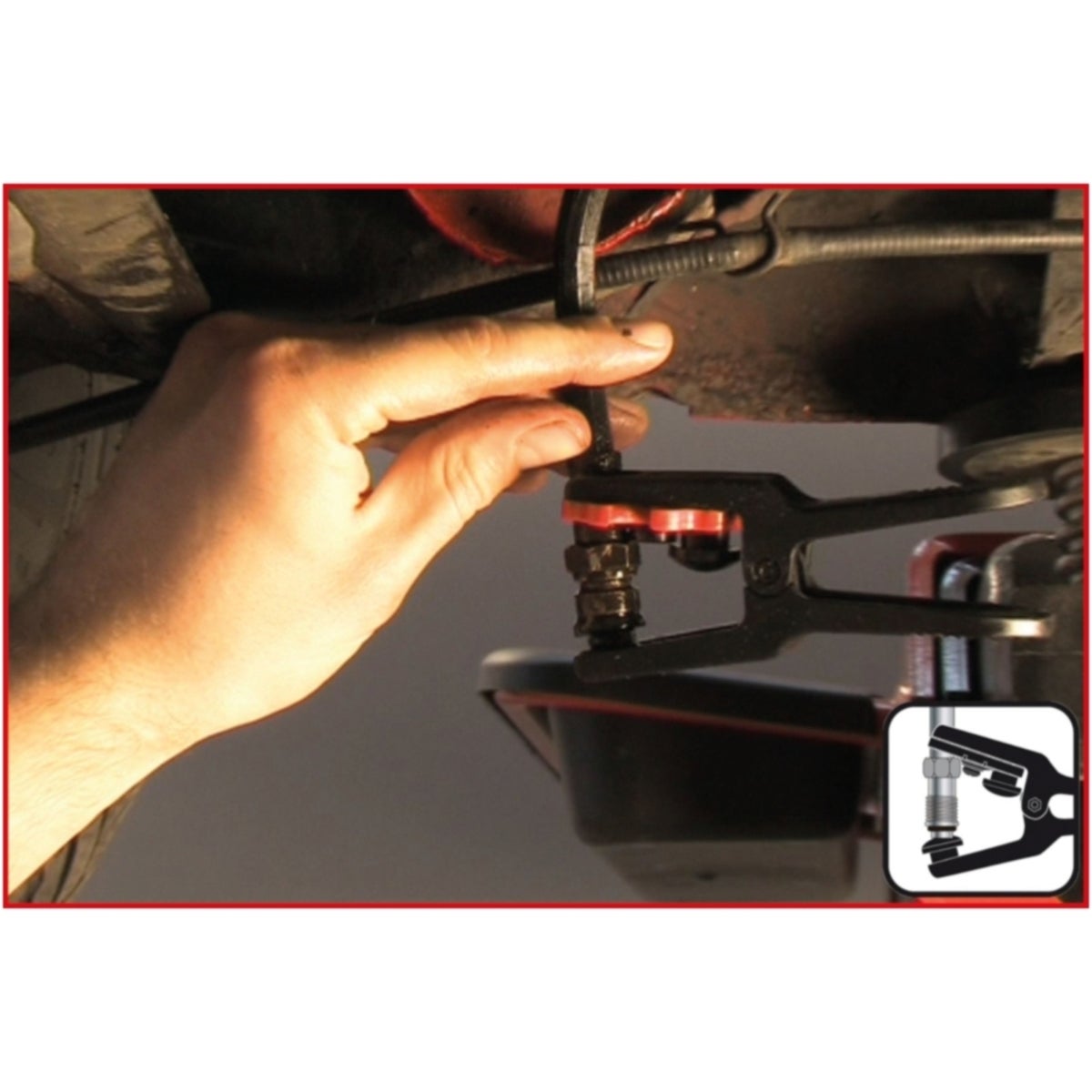 FOT_ANW_ALG_AUTO_122_1295_AW8_SALL_AING_V1