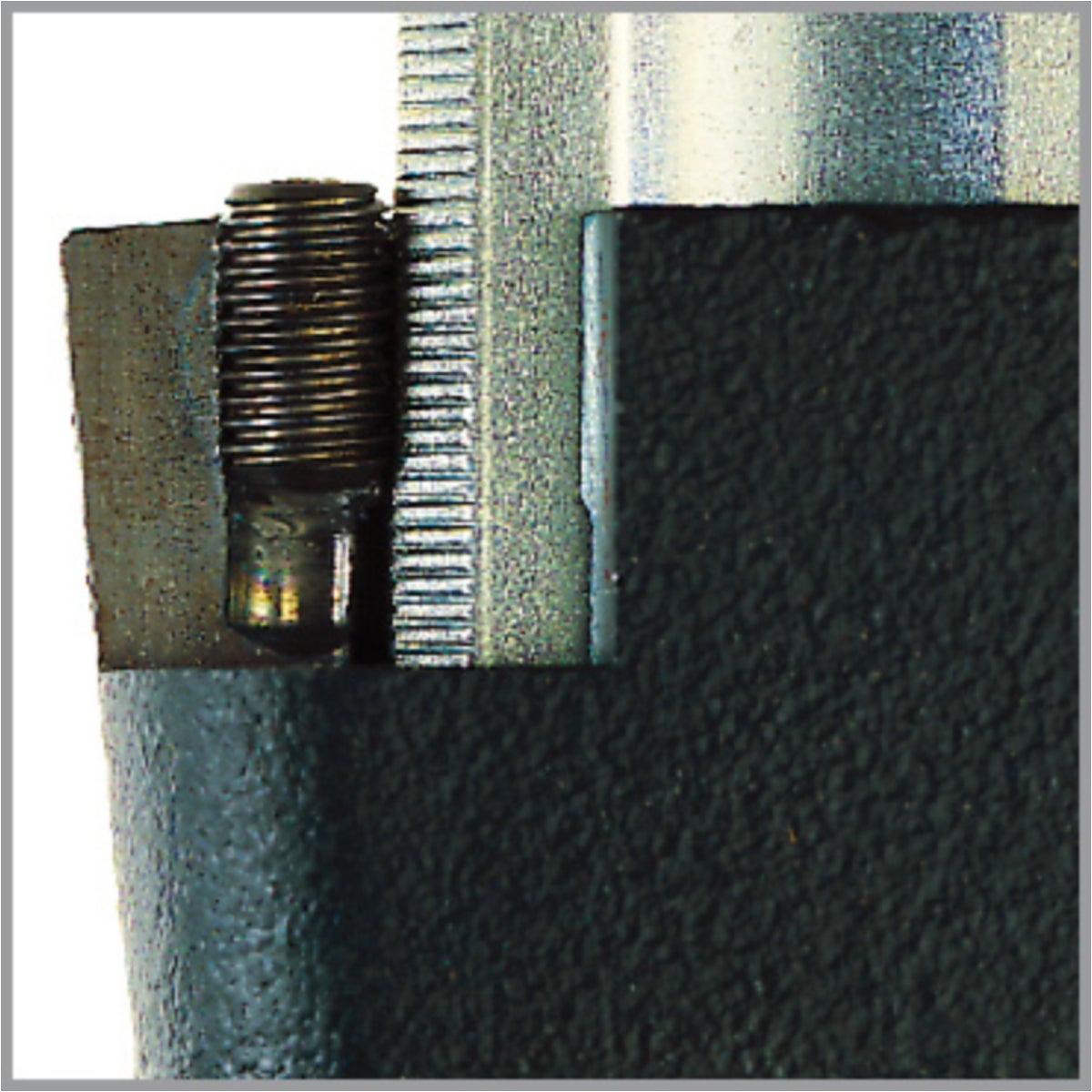 TG_detail_screw_frame__31IN0S7nszT99vz