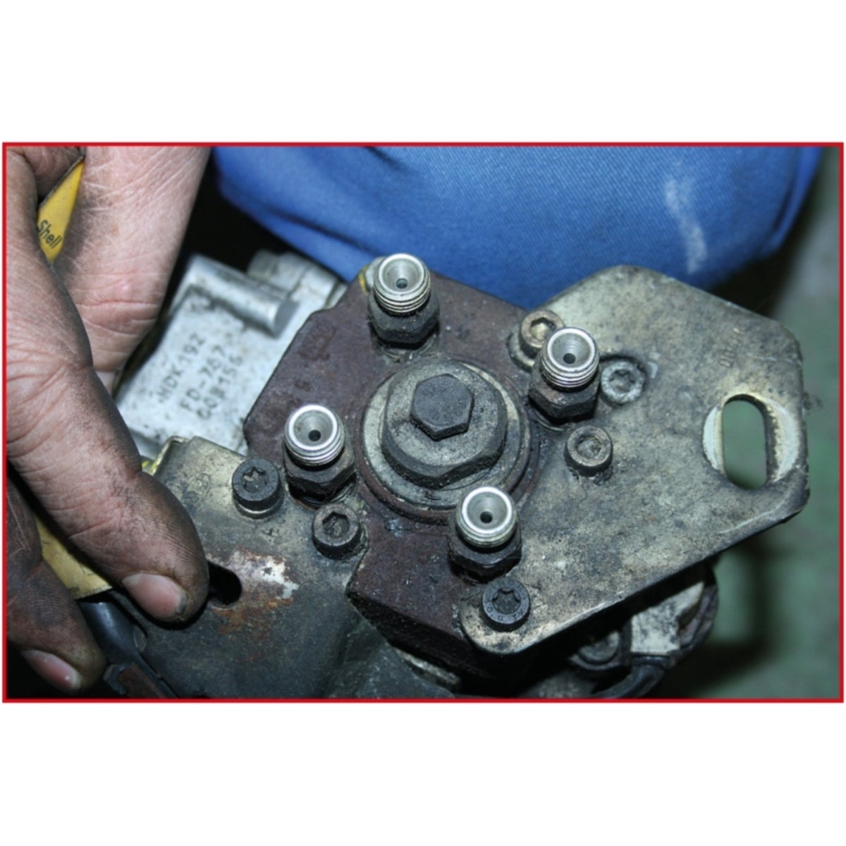 FOT_ANW_ALG_AUTO_152_1380_AW1_SALL_AING_V1