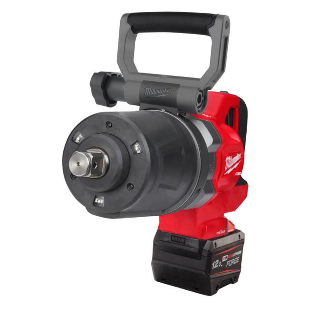 4933499253_Feat_1