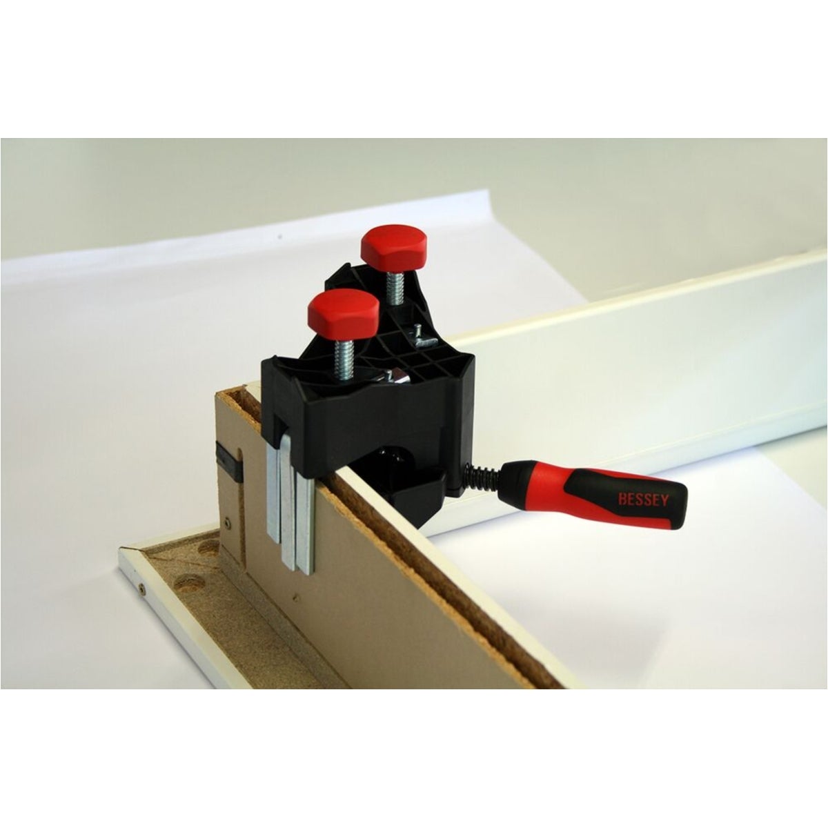wtr_work_wood_2