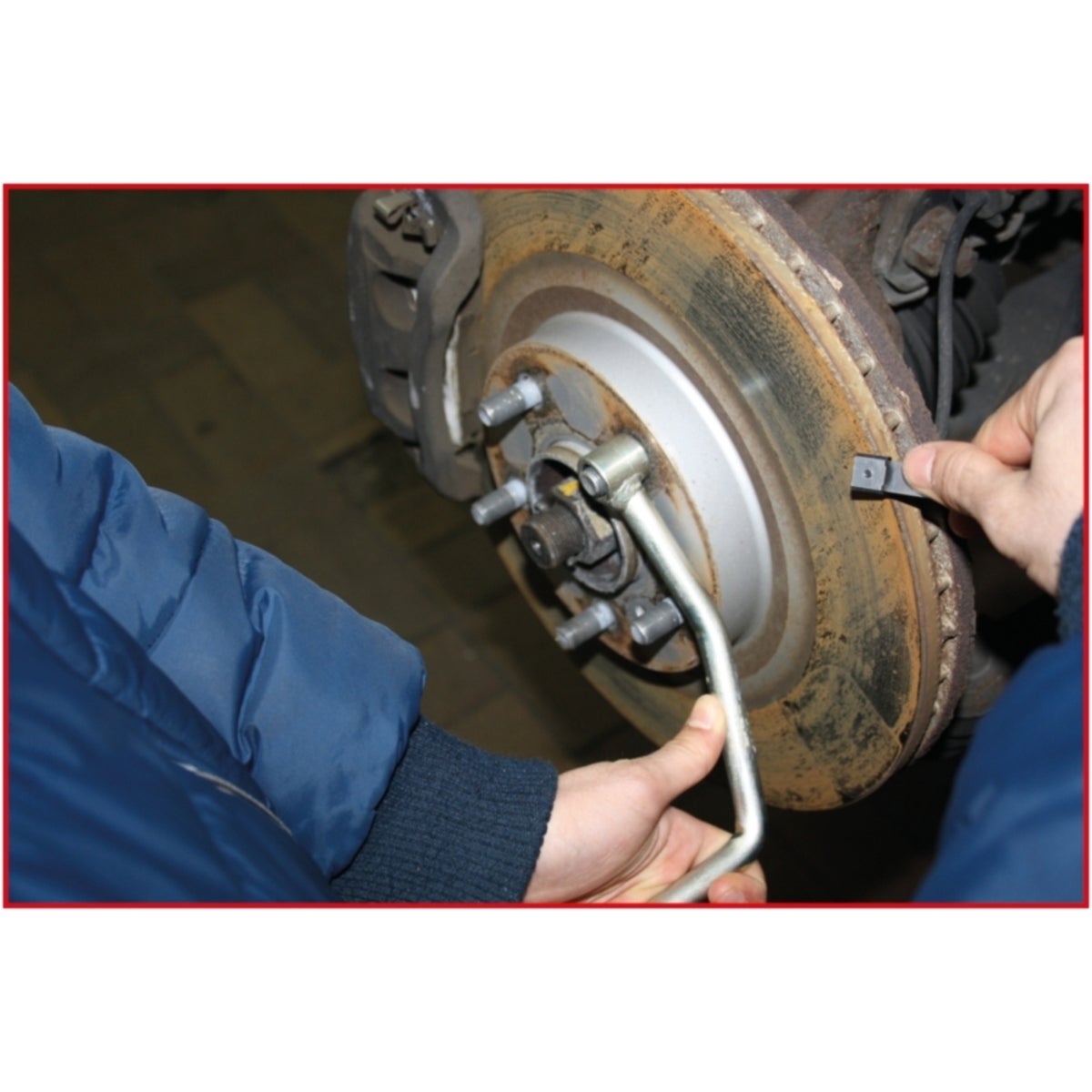 FOT_ANW_ALG_AUTO_440_033X_0-5__AW1_SALL_AING_V1