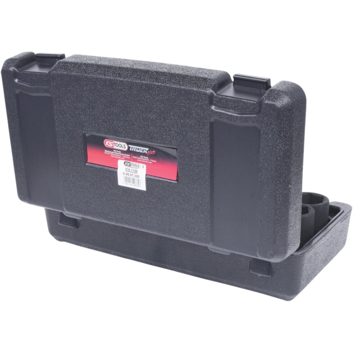 FOT_PRO_VAR_516_1156_2_SALL_AING_V1