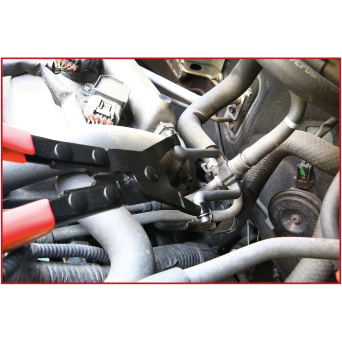 FOT_ANW_ALG_AUTO_115_0906_AW3_SALL_AING_V1