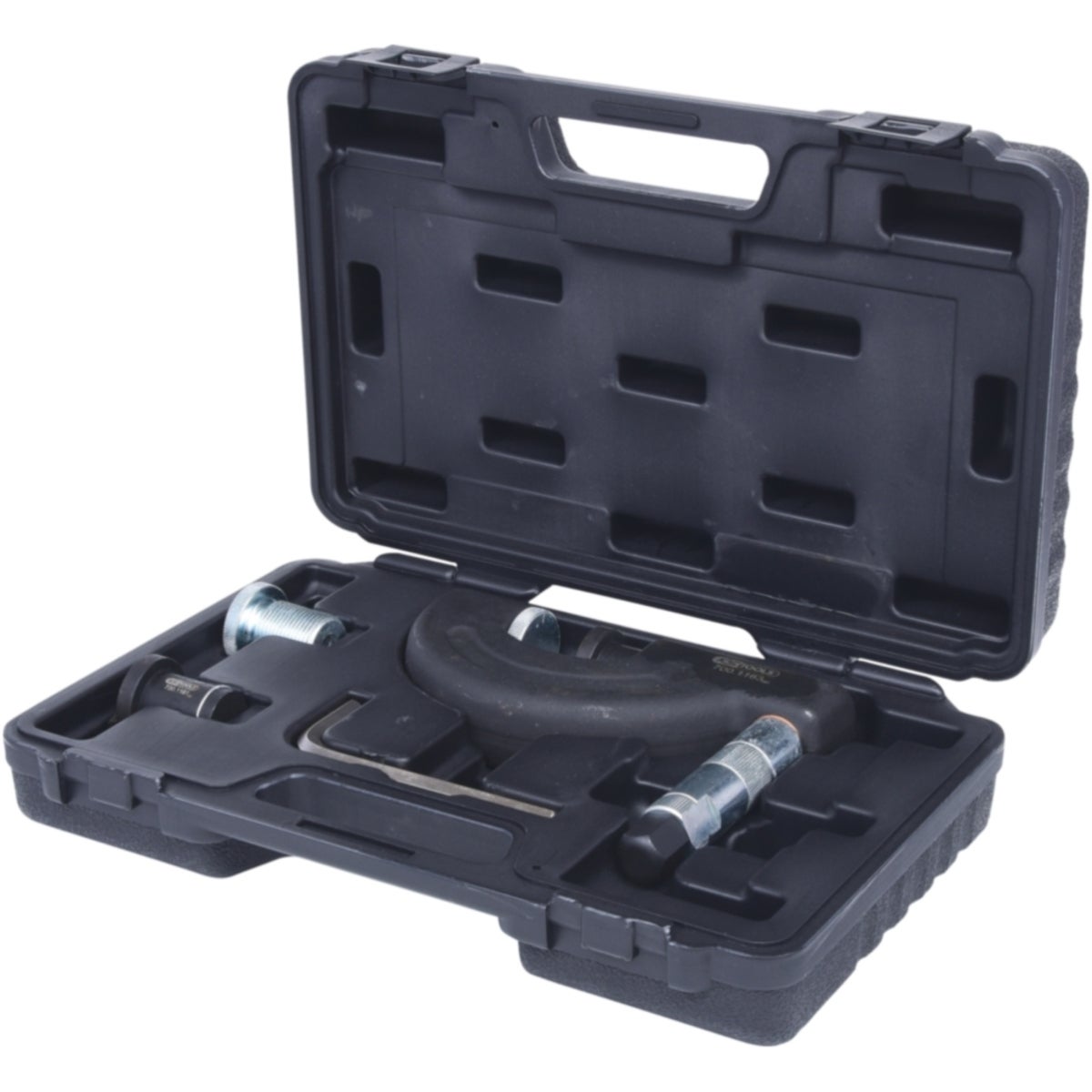 FOT_PRO_ALG_700_1160_SALL_AING_V1