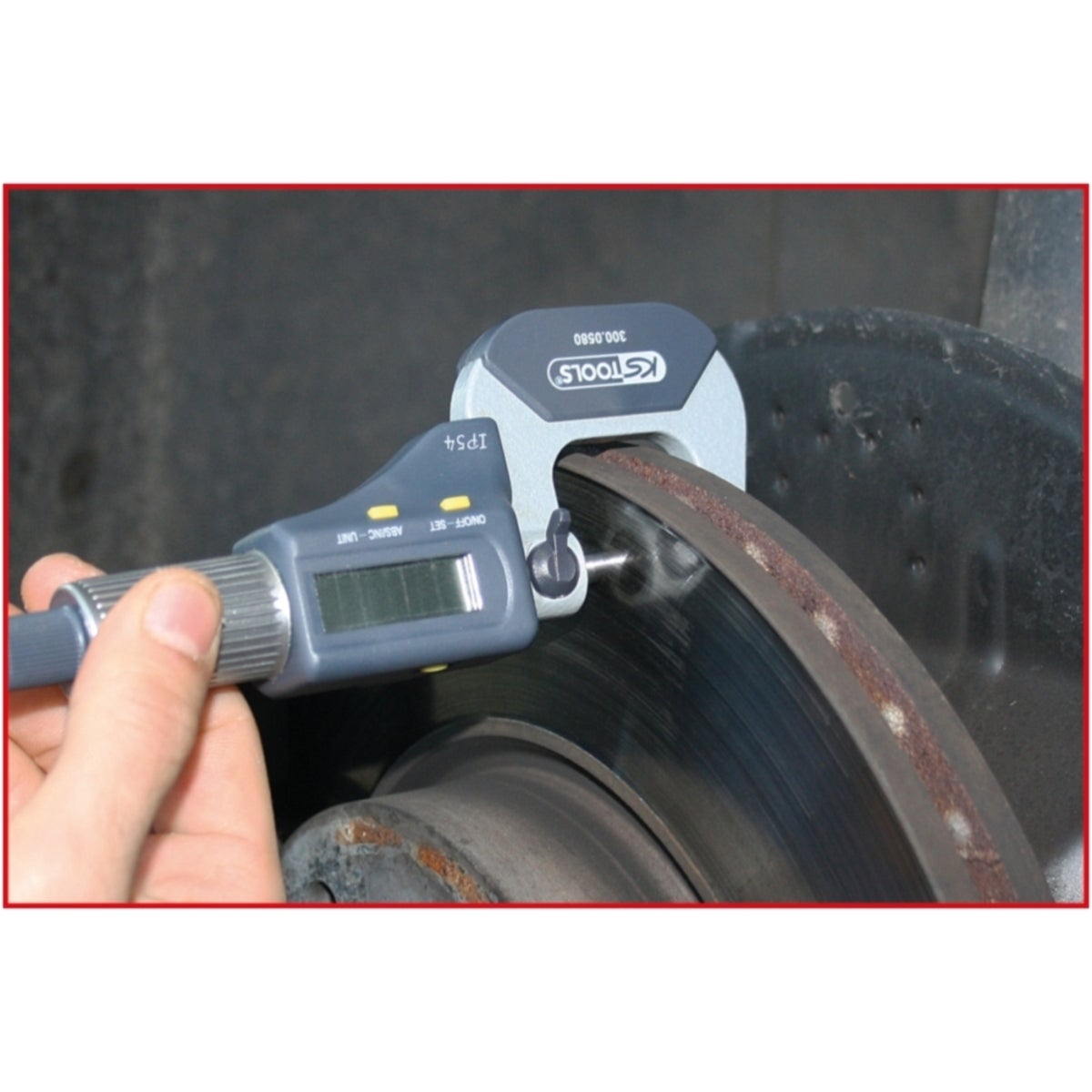 FOT_ANW_ALG_AUTO_300_0580_AW1_SALL_AING_V1