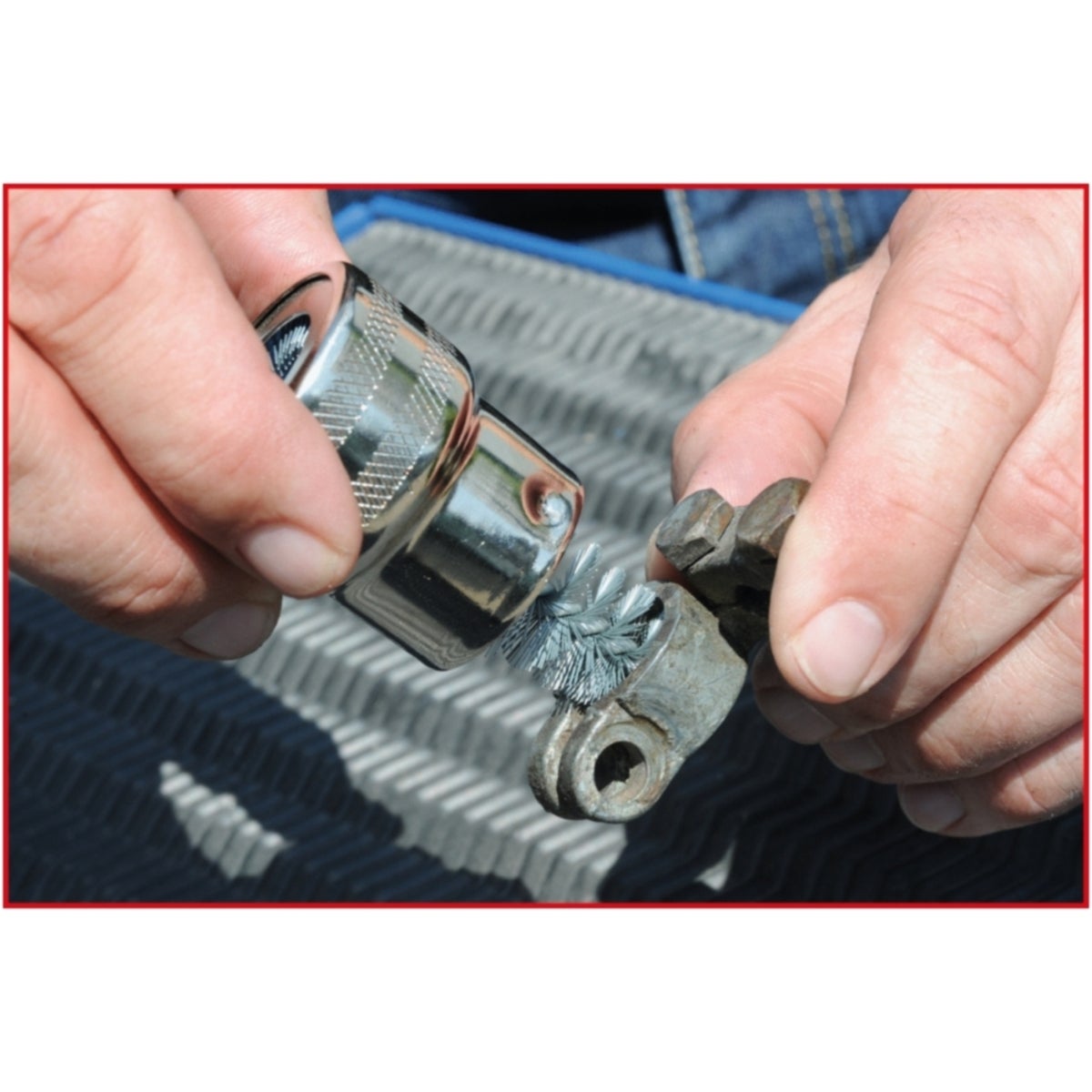 FOT_ANW_ALG_AUTO_700_1197_AW1_SALL_AING_V1