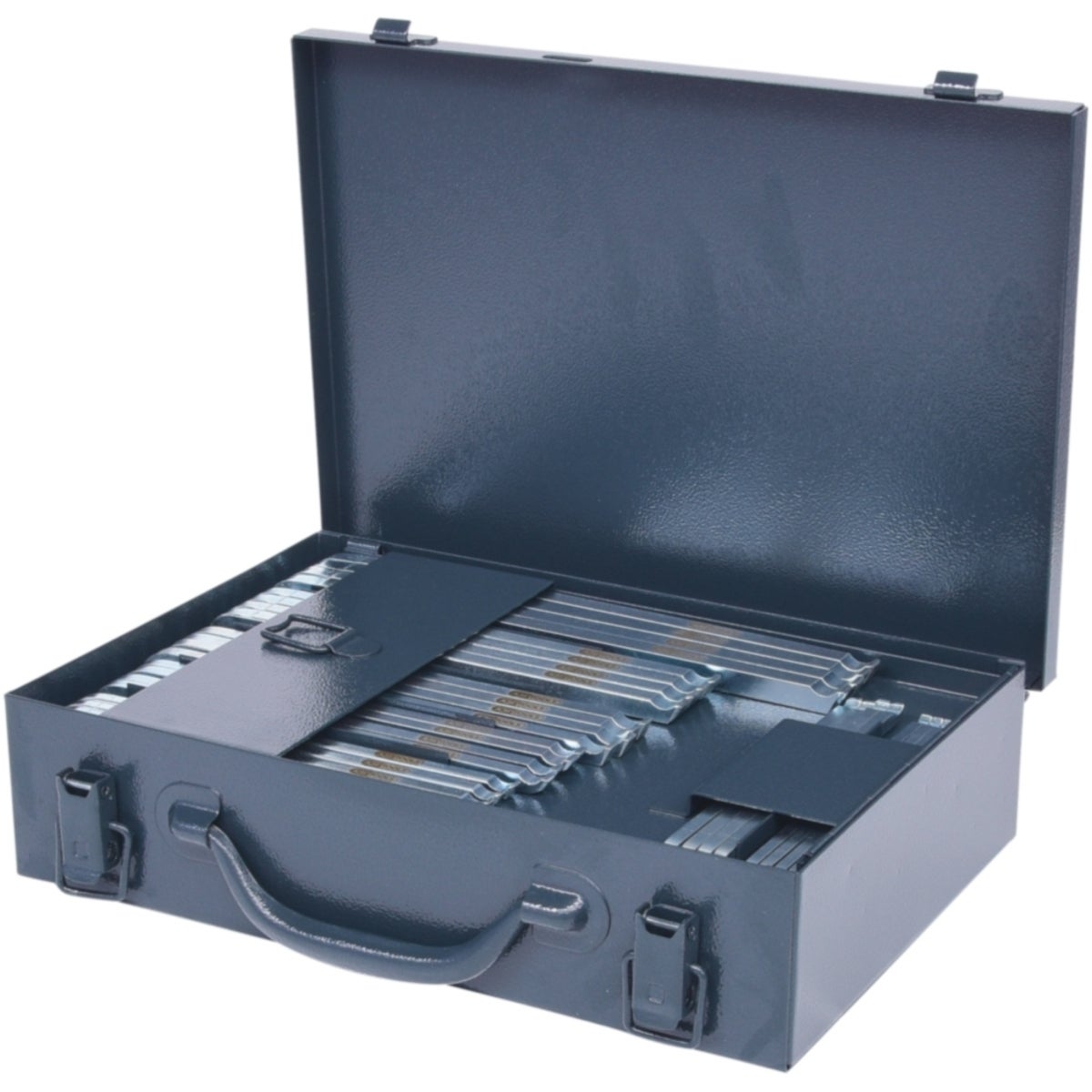 FOT_PRO_ALG_650_0010_SALL_AING_V1