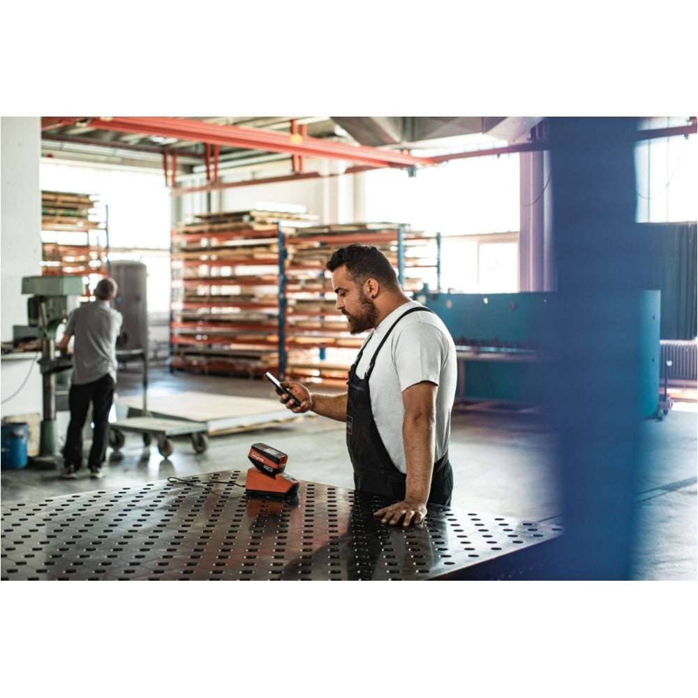 303824_7_a0002207__ofc