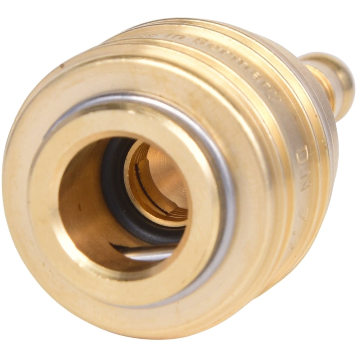 FOT_PRO_VAR_515_3486_2_SALL_AING_V1