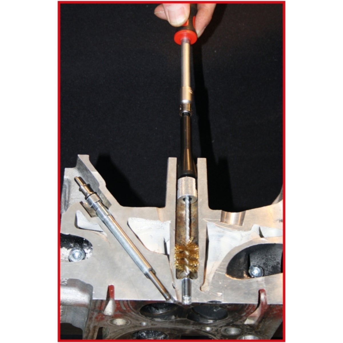 FOT_ANW_ALG_AUTO_152_1370_AW5_SALL_AING_V1