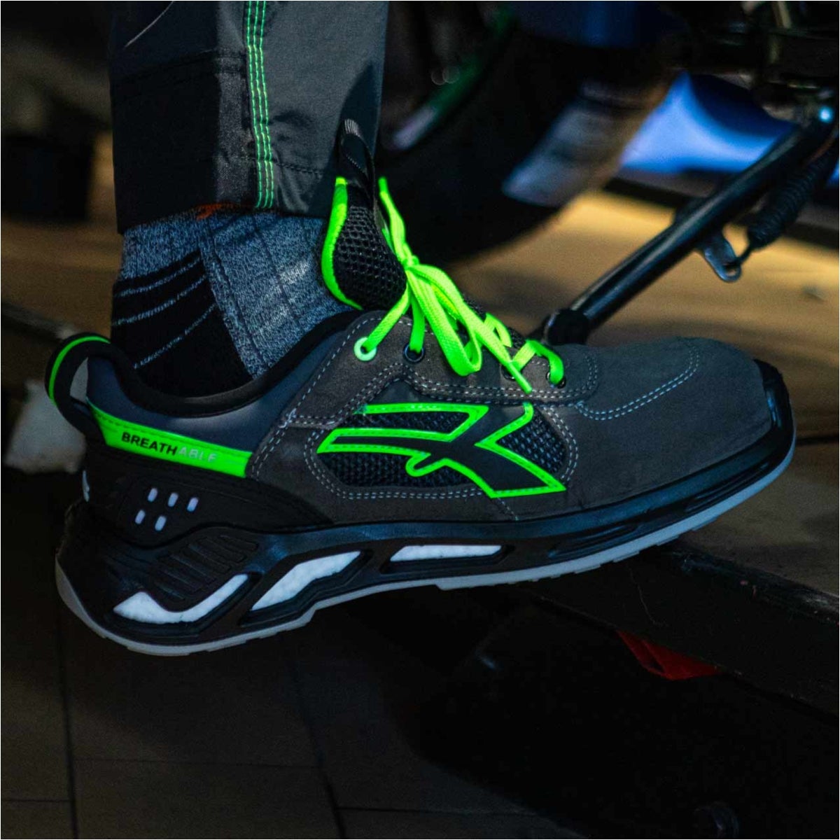 scarpa-bassa-da-lavoro-upower-modello-negan-04