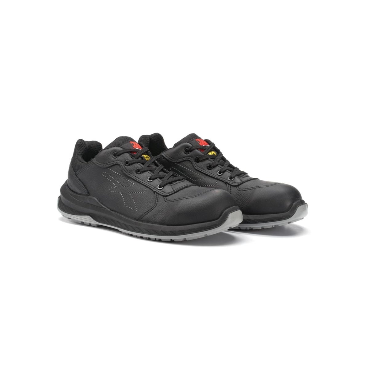 paio-di-scarpe-antinfortunistiche-upower-modello-nero-linea-redindustry-vista-prospettica