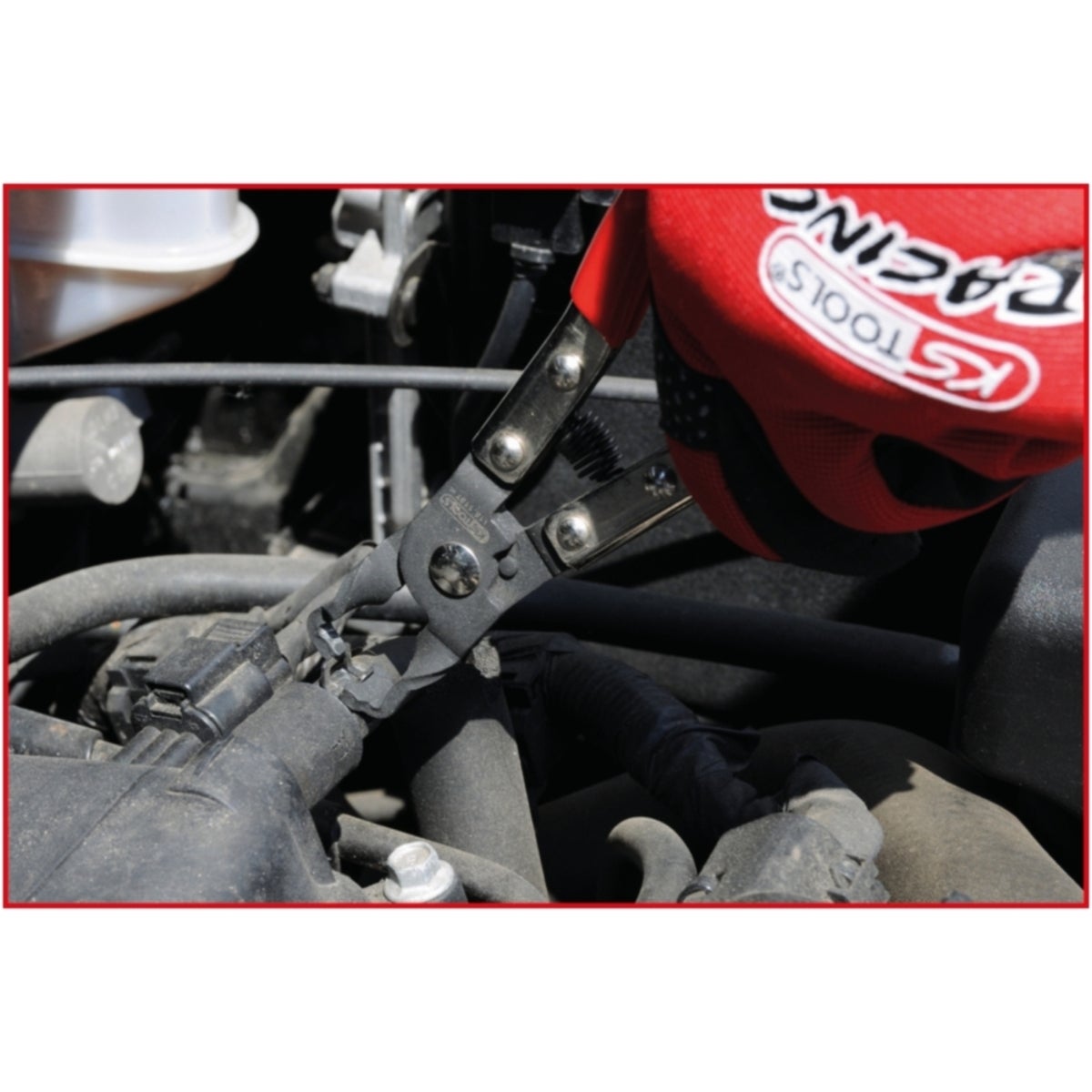FOT_ANW_ALG_AUTO_115_1187_AW1_SALL_AING_V1