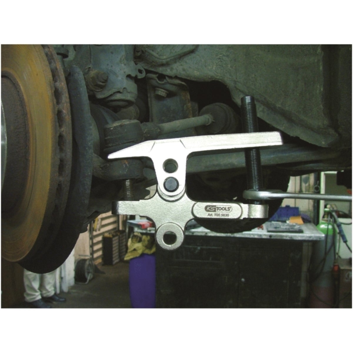 FOT_ANW_ALG_AUTO_700_5630_AW2_SALL_AING_V1