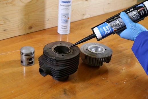 AWB_30101310_Gasket Maker_schwarz_Zylinerblock Motorroller_2