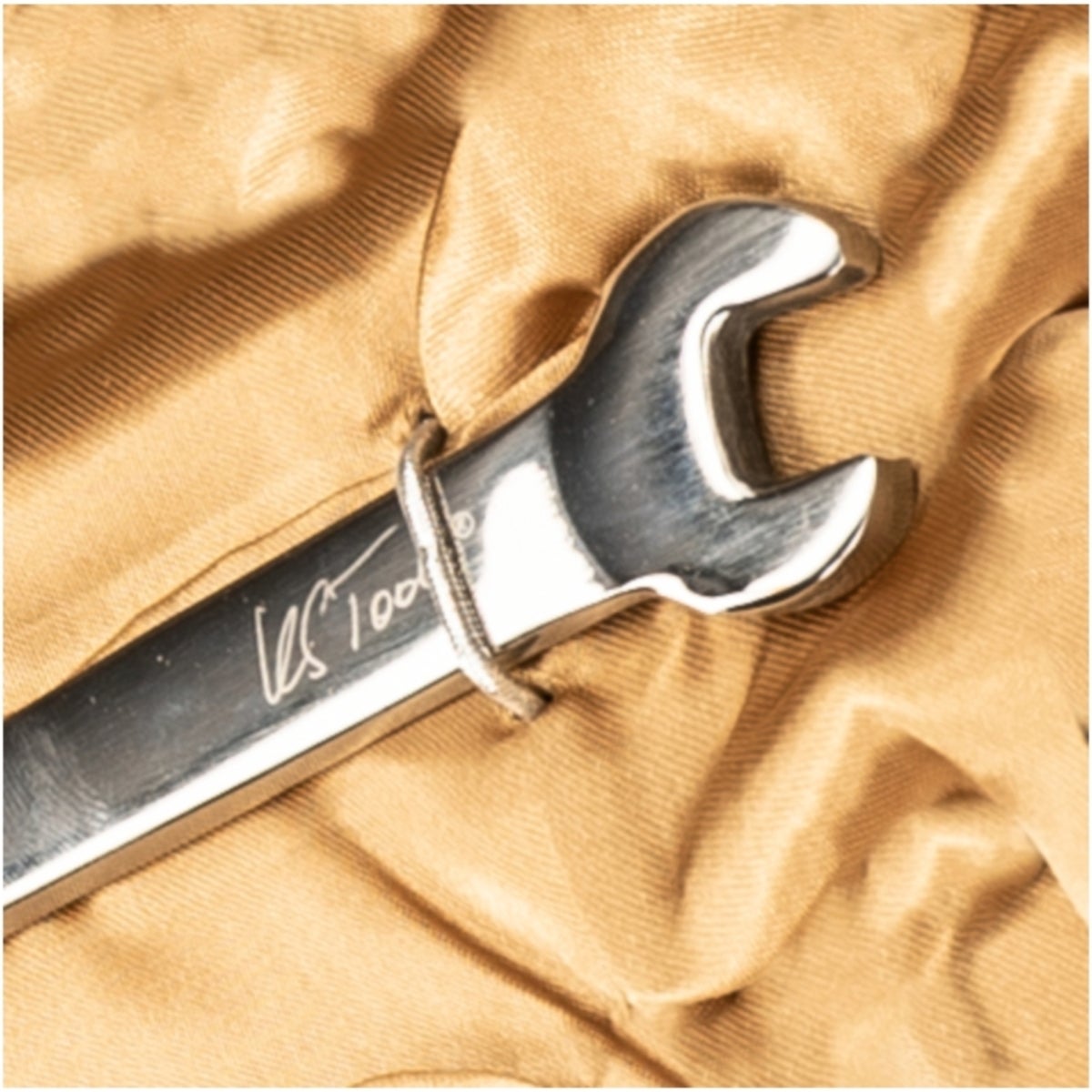 FOT_ANW_ALG_FAN_11100_AW3_SALL_AING_V1