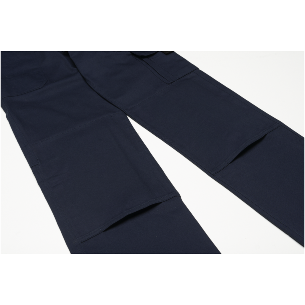 BW290_CargoBundhose_0182_Knietaschen02
