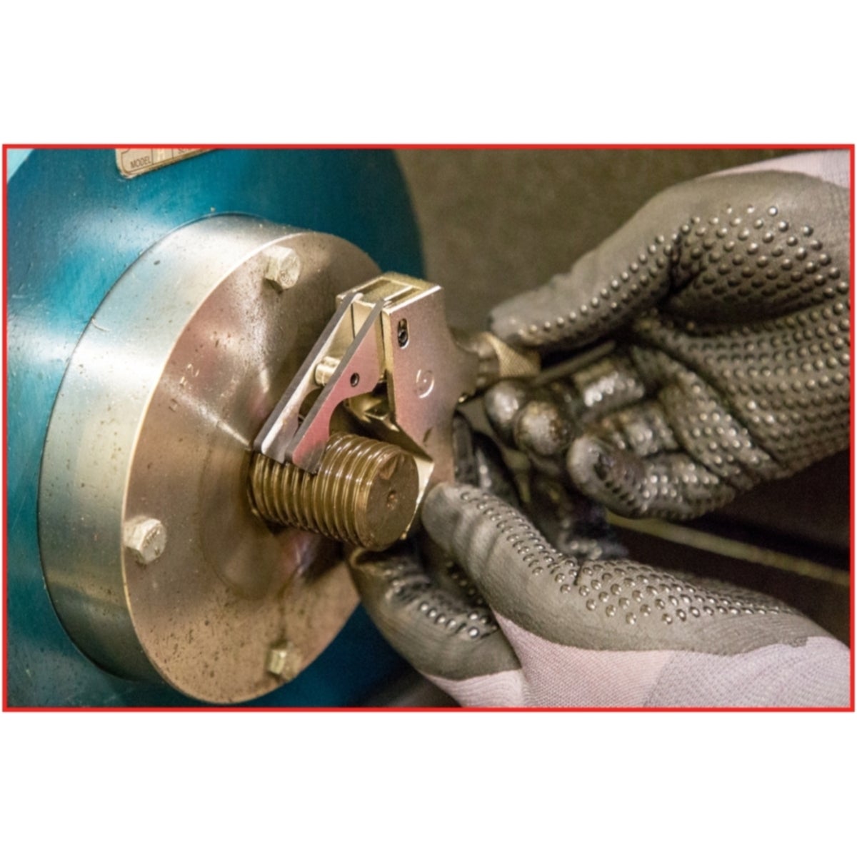 FOT_ANW_ALG_AUTO_150_1467_AW1_SALL_AING_V1