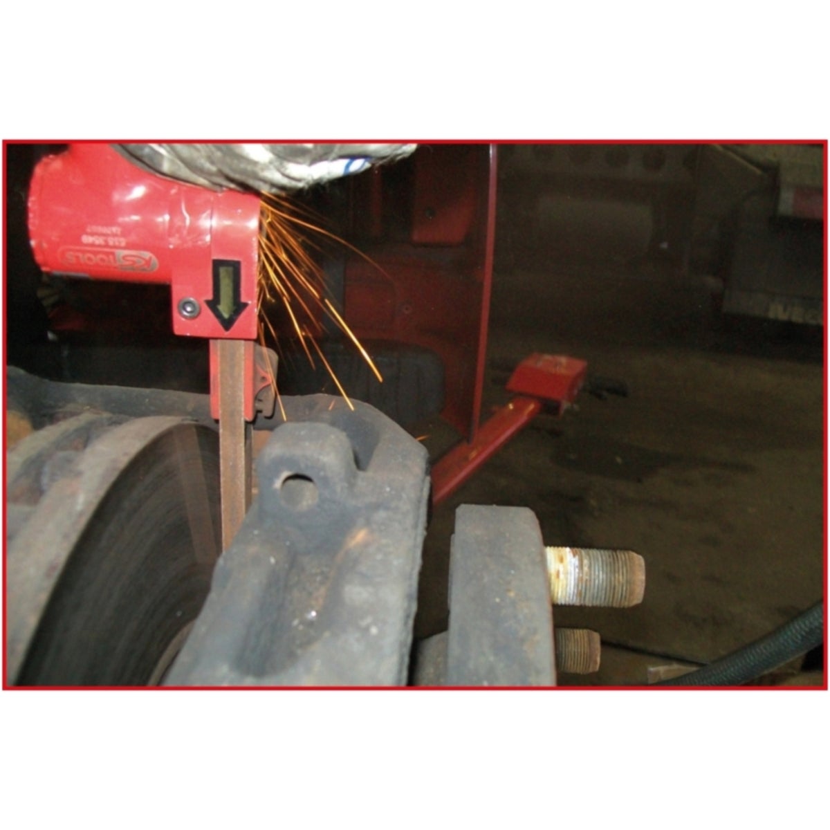 FOT_ANW_ALG_DRLU_515_3549_AW1_SALL_AING_V1