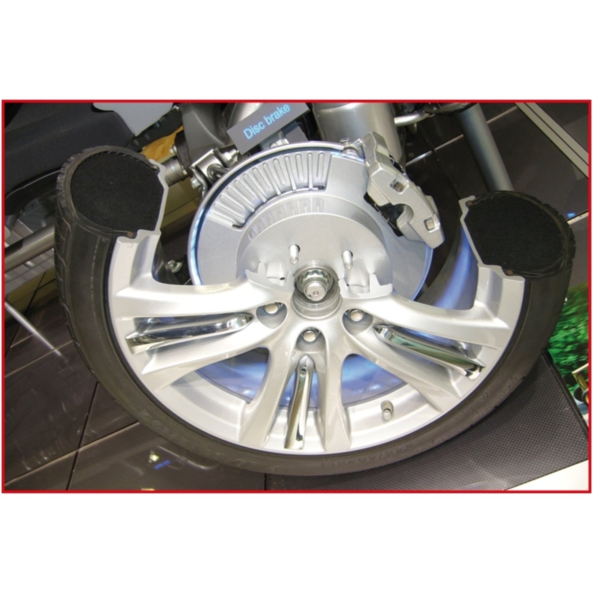 FOT_ANW_ALG_AUTO_150_1708_AW1_SALL_AING_V1