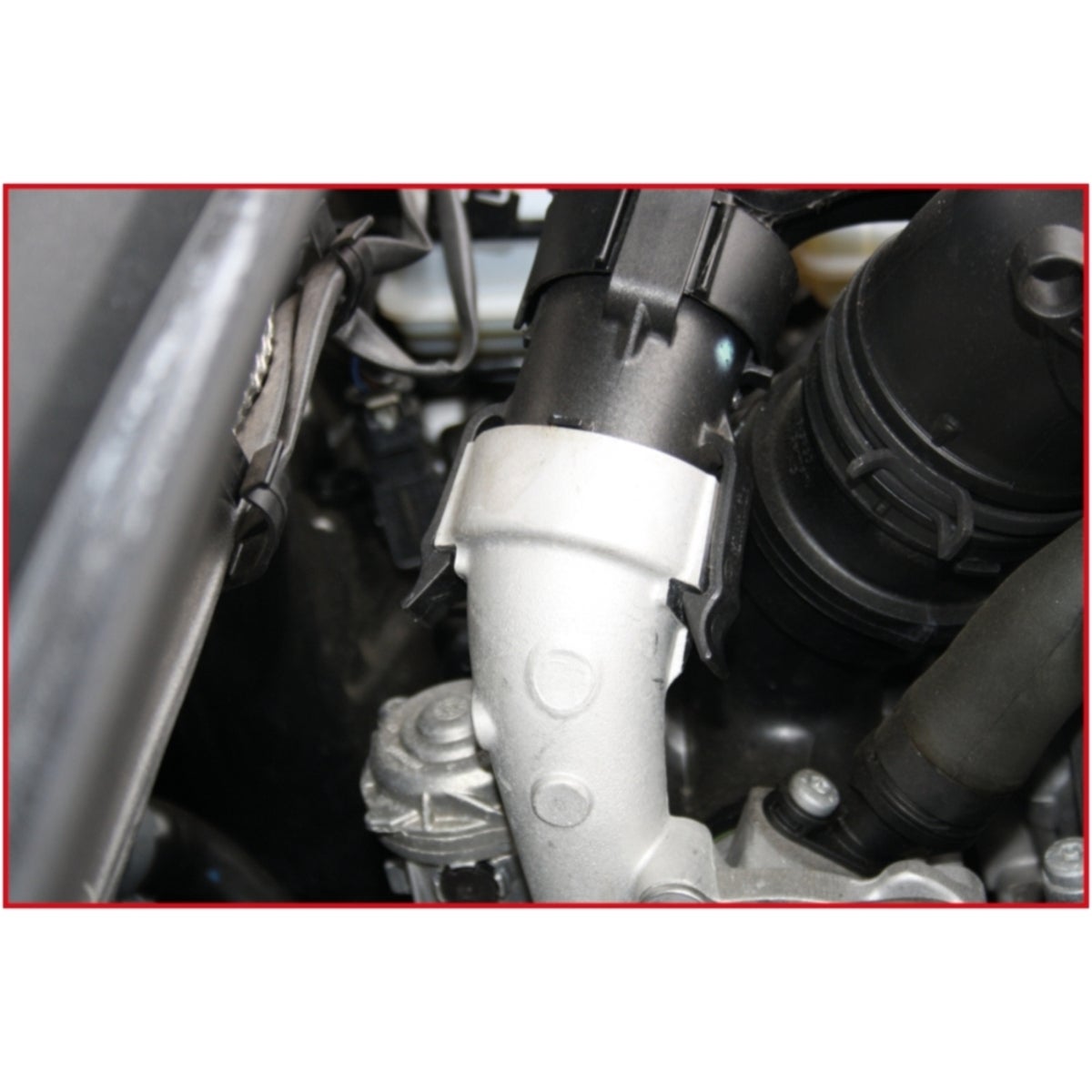 FOT_ANW_ALG_AUTO_115_1069_AW2_SALL_AING_V1