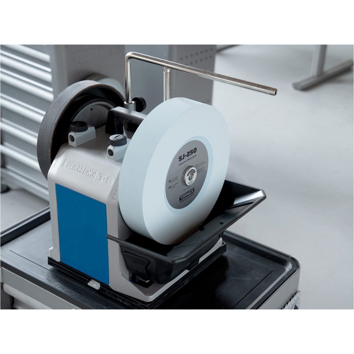 2-tormek-japanese-waterstone-sj-250-4000-grit-1400x1050