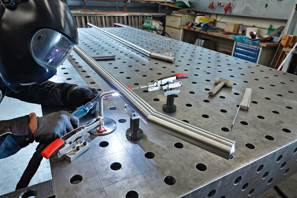 tw28a-stc_x_vad_work_steel_1
