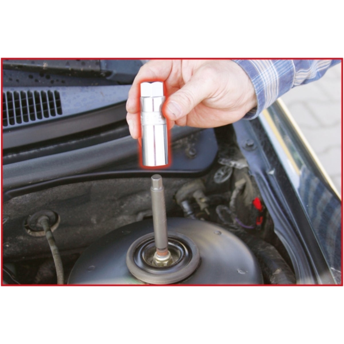 FOT_ANW_ALG_AUTO_150_94XX_14-27__AW1_SALL_AING_V1