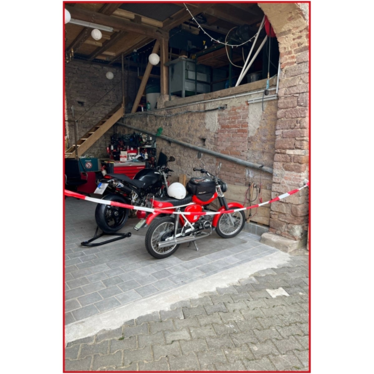 FOT_ANW_ALG_WZAL_917_3899_AW1_SALL_AING_V1