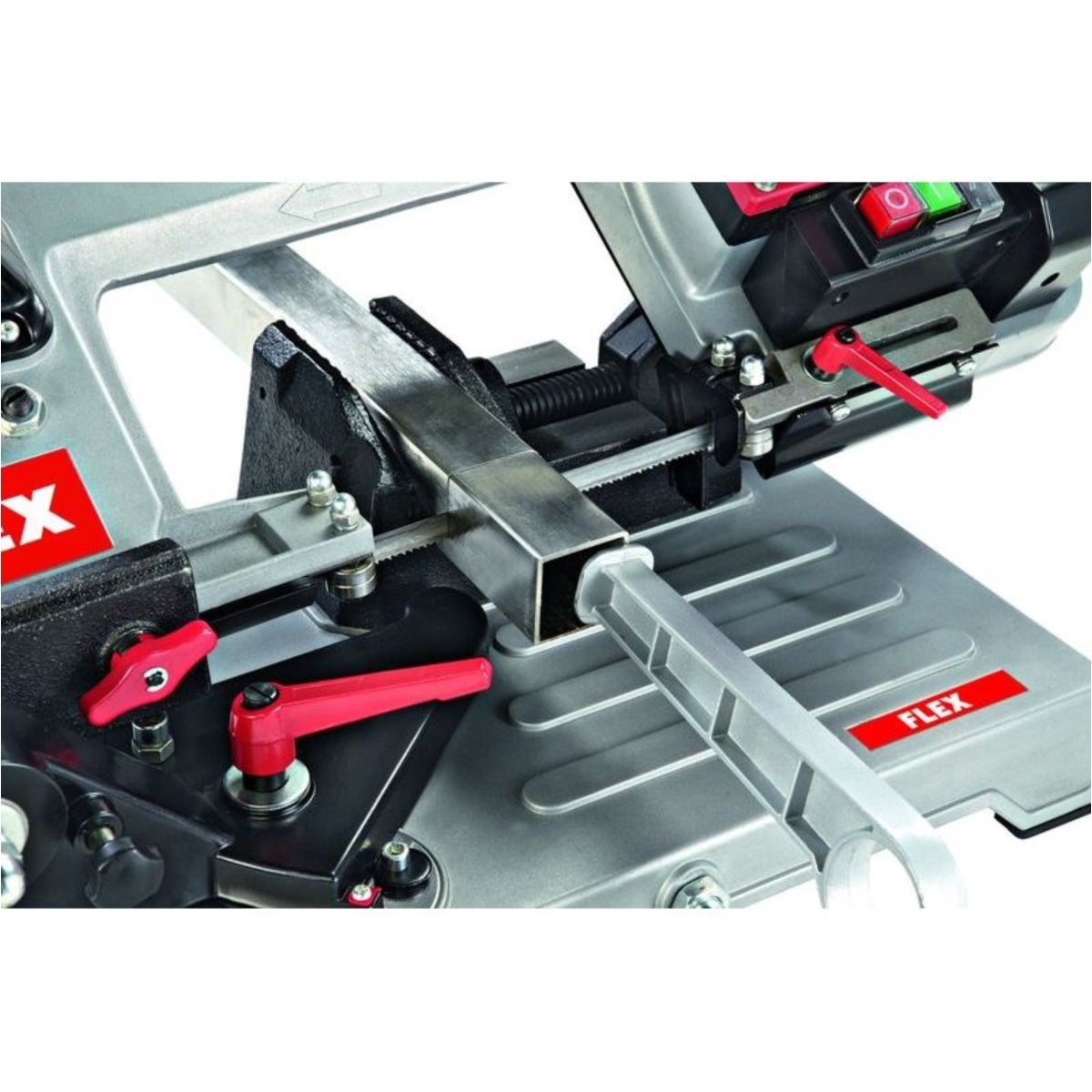 flex_sbg4910_schnitt_mit_anschlag