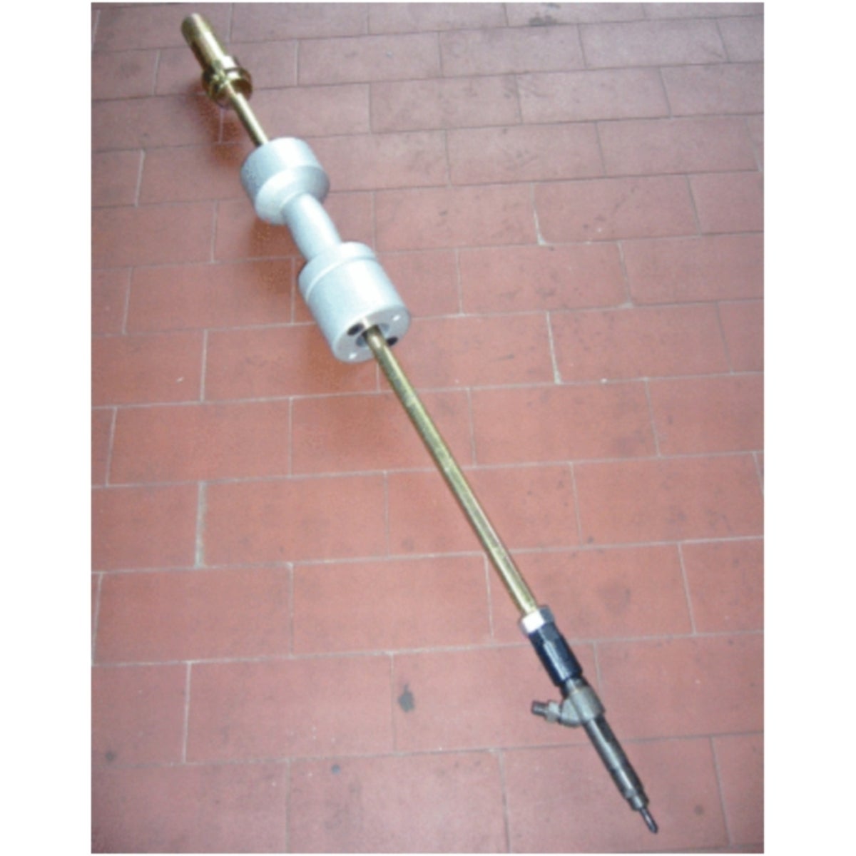 FOT_ANW_ALG_AUTO_152_1055_AW1_SALL_AING_V1