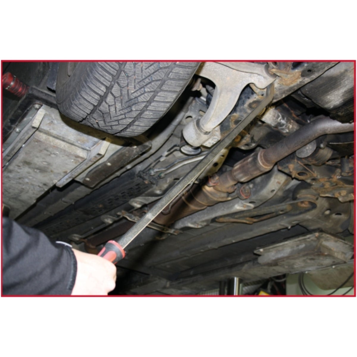 FOT_ANW_ALG_AUTO_911_8410_AW1_SALL_AING_V1