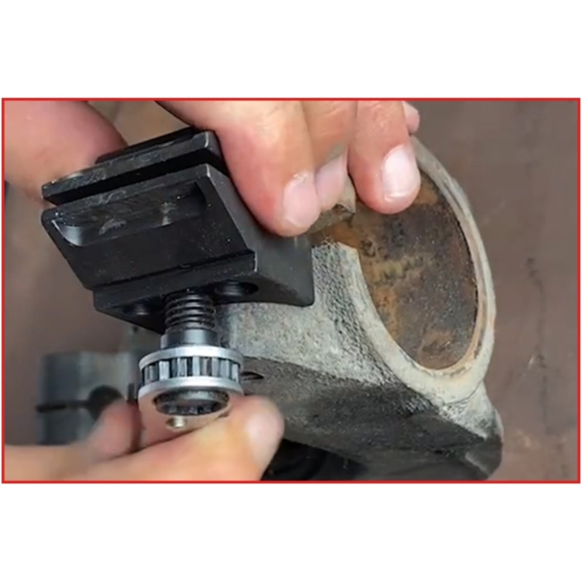 FOT_ANW_ALG_AUTO_700_5662_AW2_SALL_AING_V1
