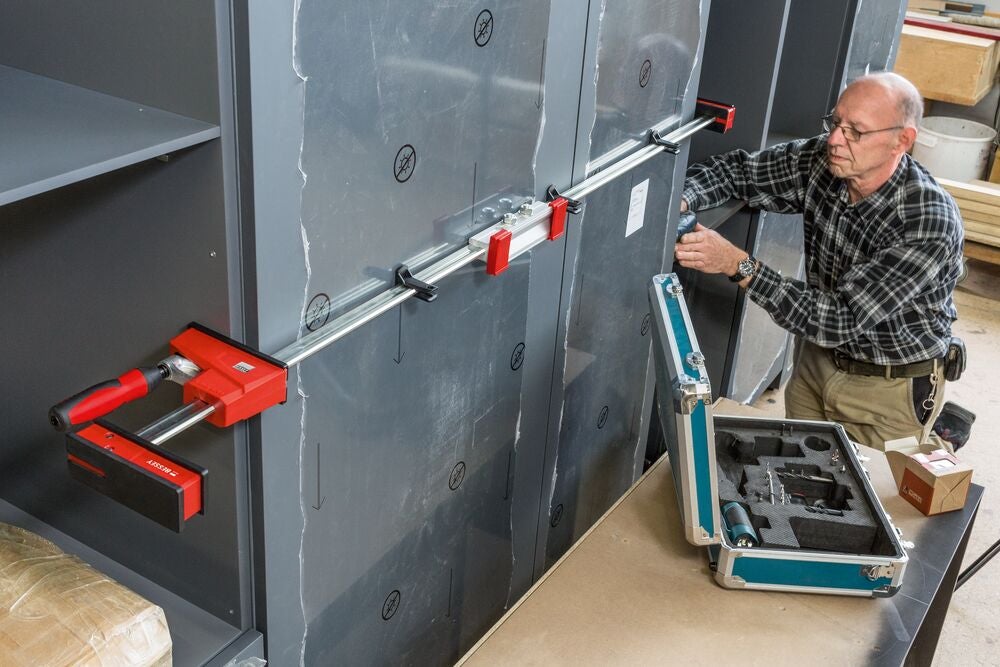 kre_kbx_work_steel_1
