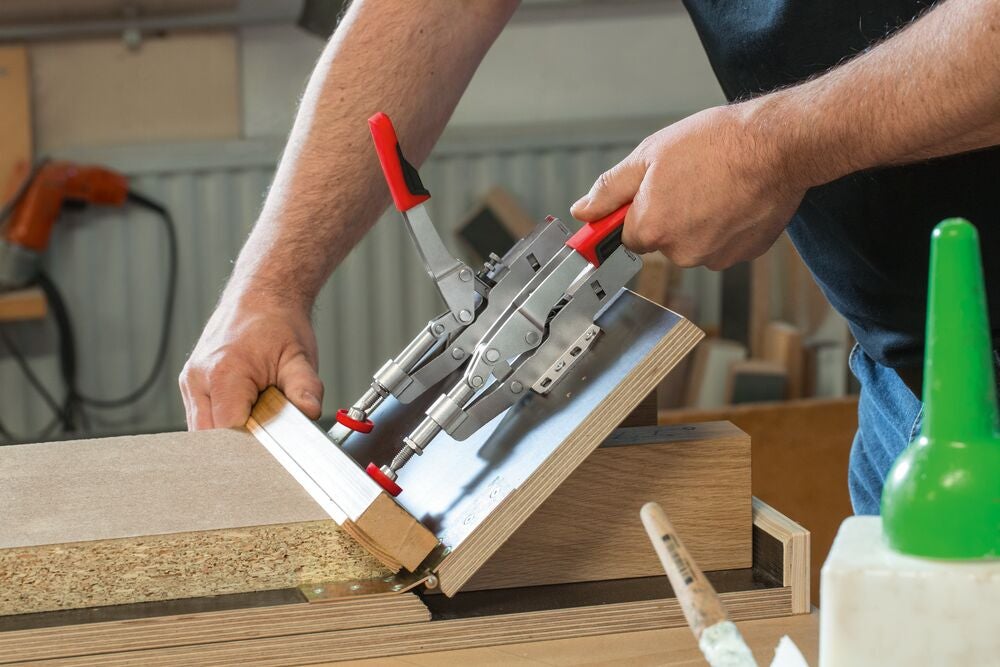 stc-ihh25_work_wood_2