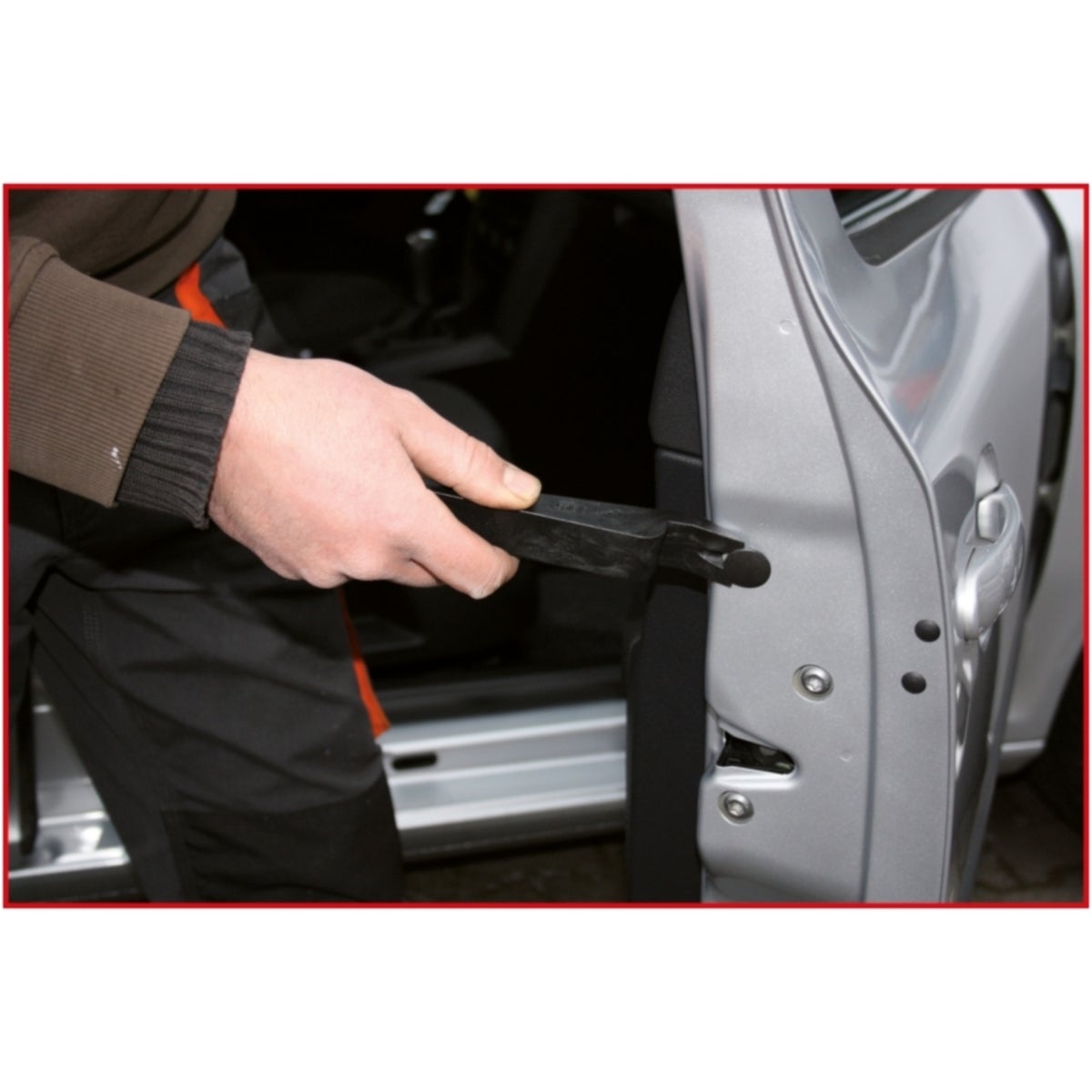FOT_ANW_ALG_AUTO_911_8160_AW2_SALL_AING_V1