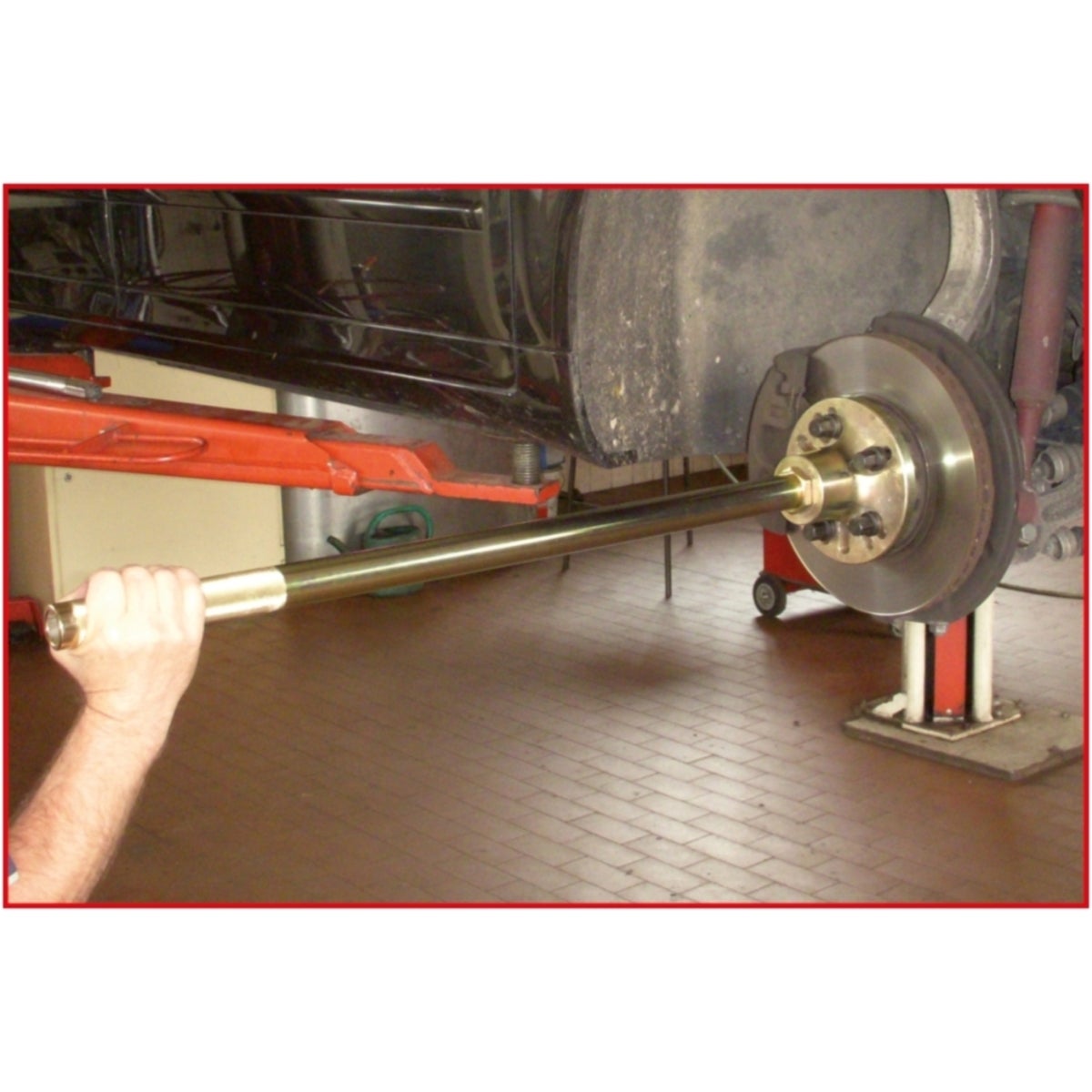 FOT_ANW_ALG_AUTO_700_1455_AW1_SALL_AING_V1