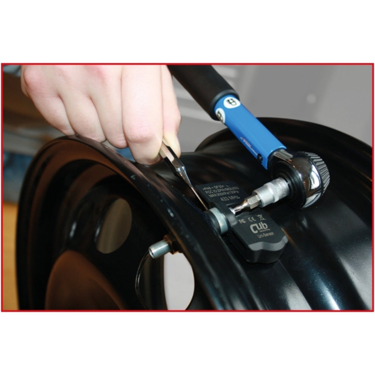 FOT_ANW_ALG_AUTO_156_0111_AW1_SALL_AING_V1