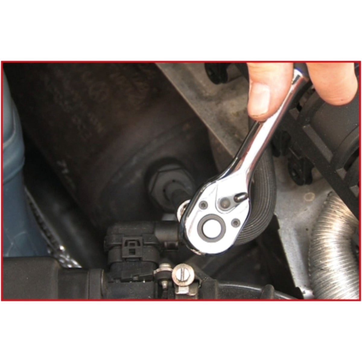 FOT_ANW_ALG_AUTO_150_2100_AW5_SALL_AING_V1