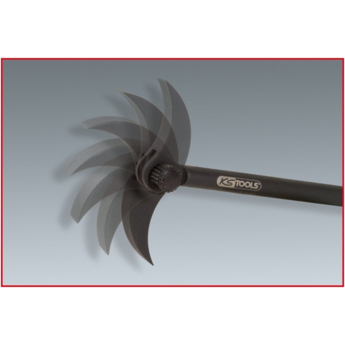 FOT_ANW_ALG_AUTO_911_8175_AW1_SALL_AING_V1