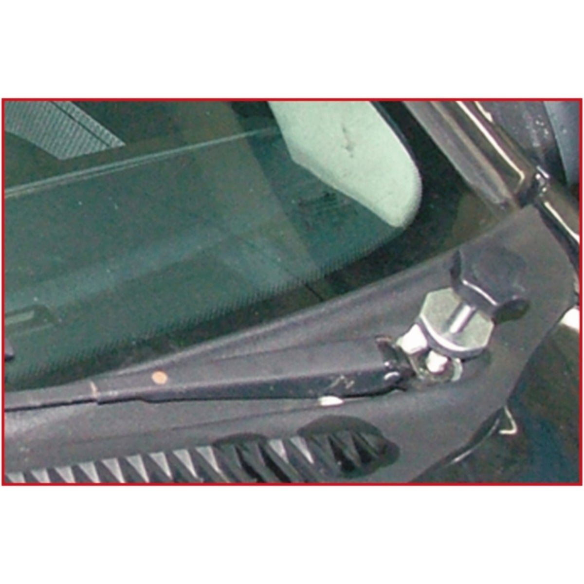 FOT_ANW_ALG_AUTO_700_1193_AW1_SALL_AING_V1